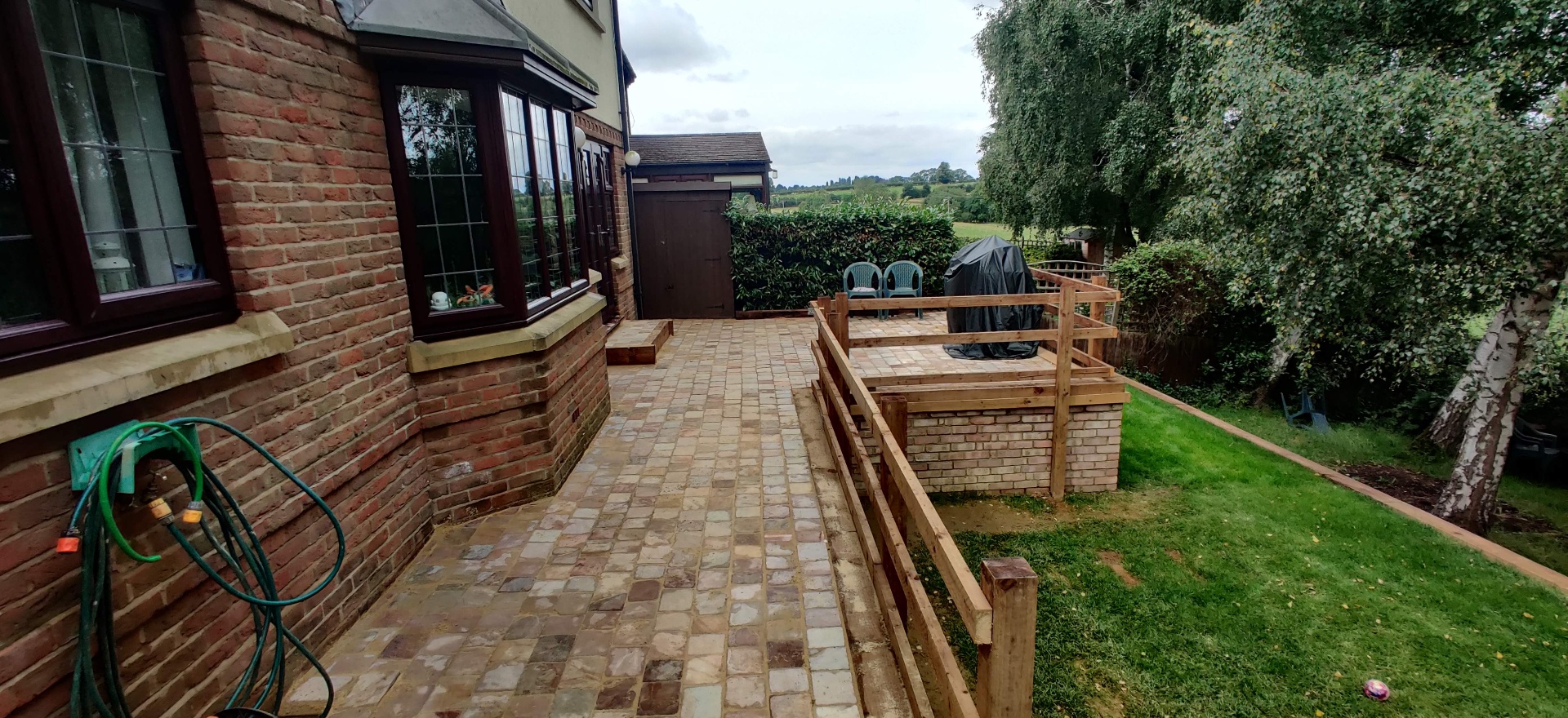 Reclaimed Cobble Driveway